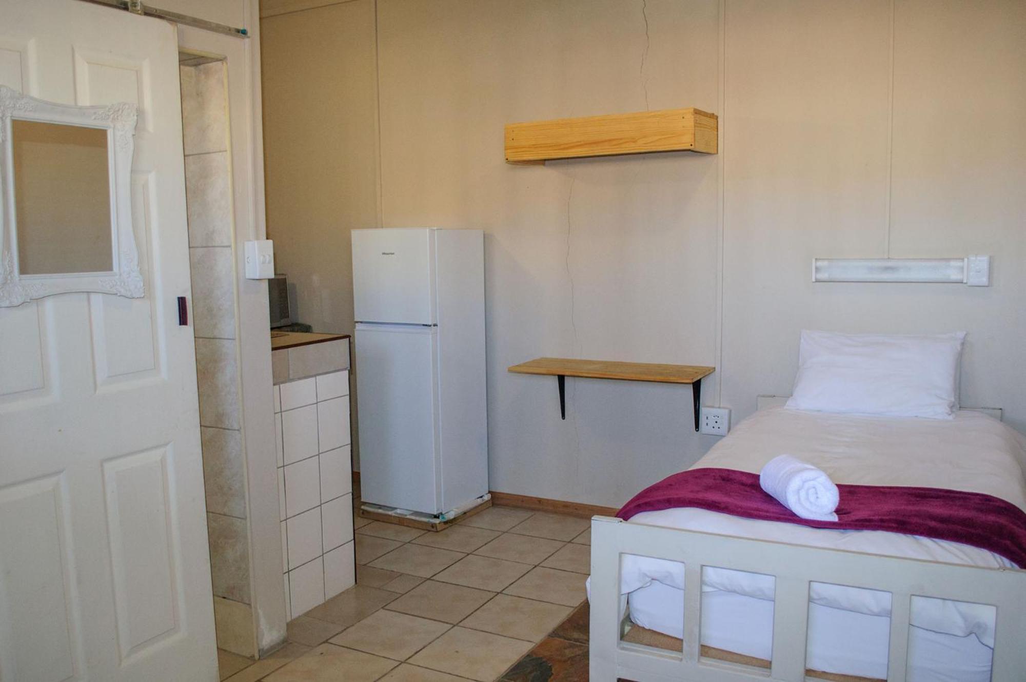 Oceanlife Guesthouse And Restaurant Luederitz Bagian luar foto