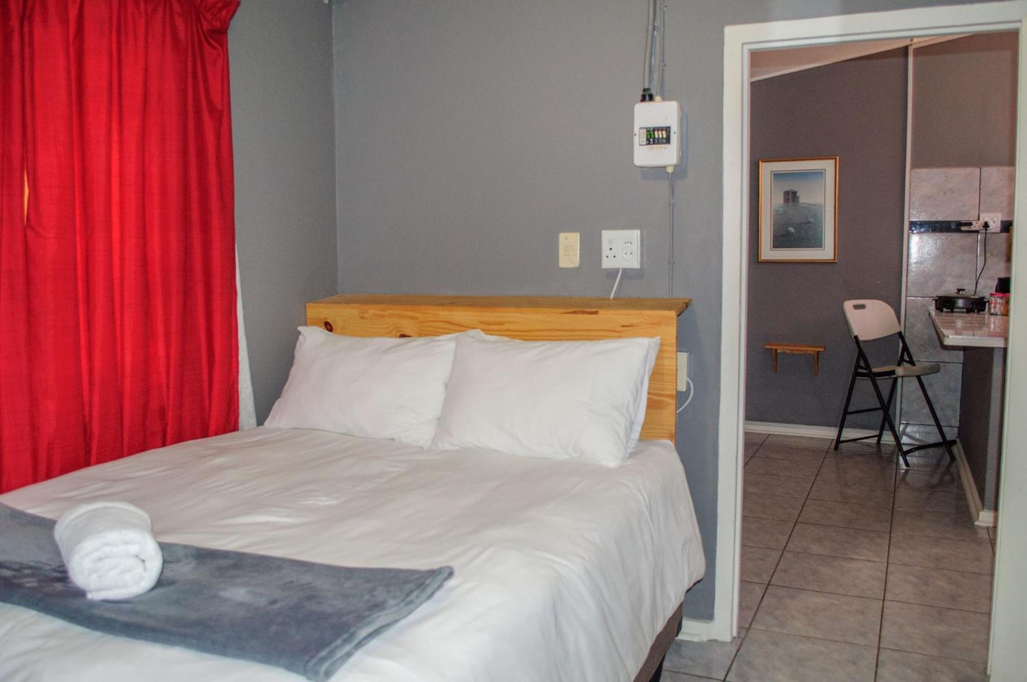 Oceanlife Guesthouse And Restaurant Luederitz Bagian luar foto