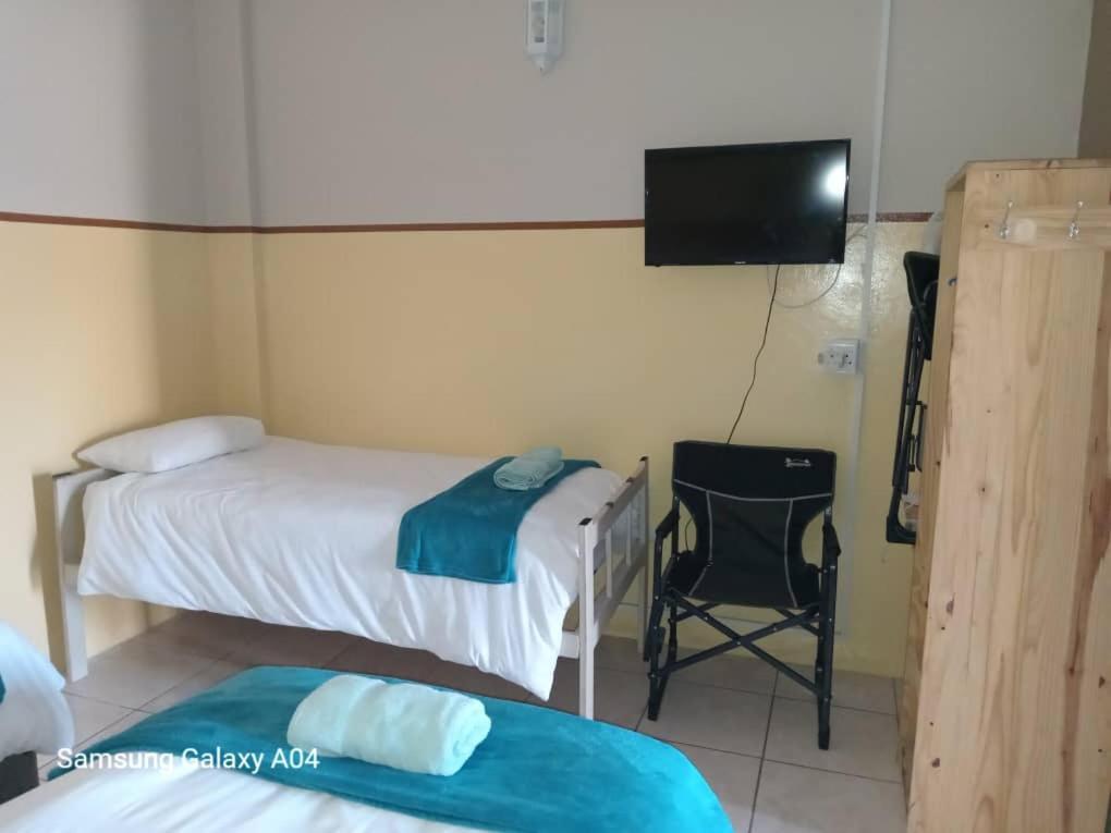 Oceanlife Guesthouse And Restaurant Luederitz Bagian luar foto